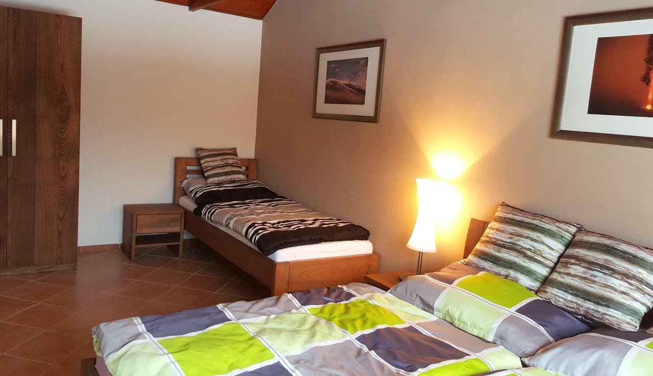 Lipno Apartmany Frymburk Iii. Buitenkant foto