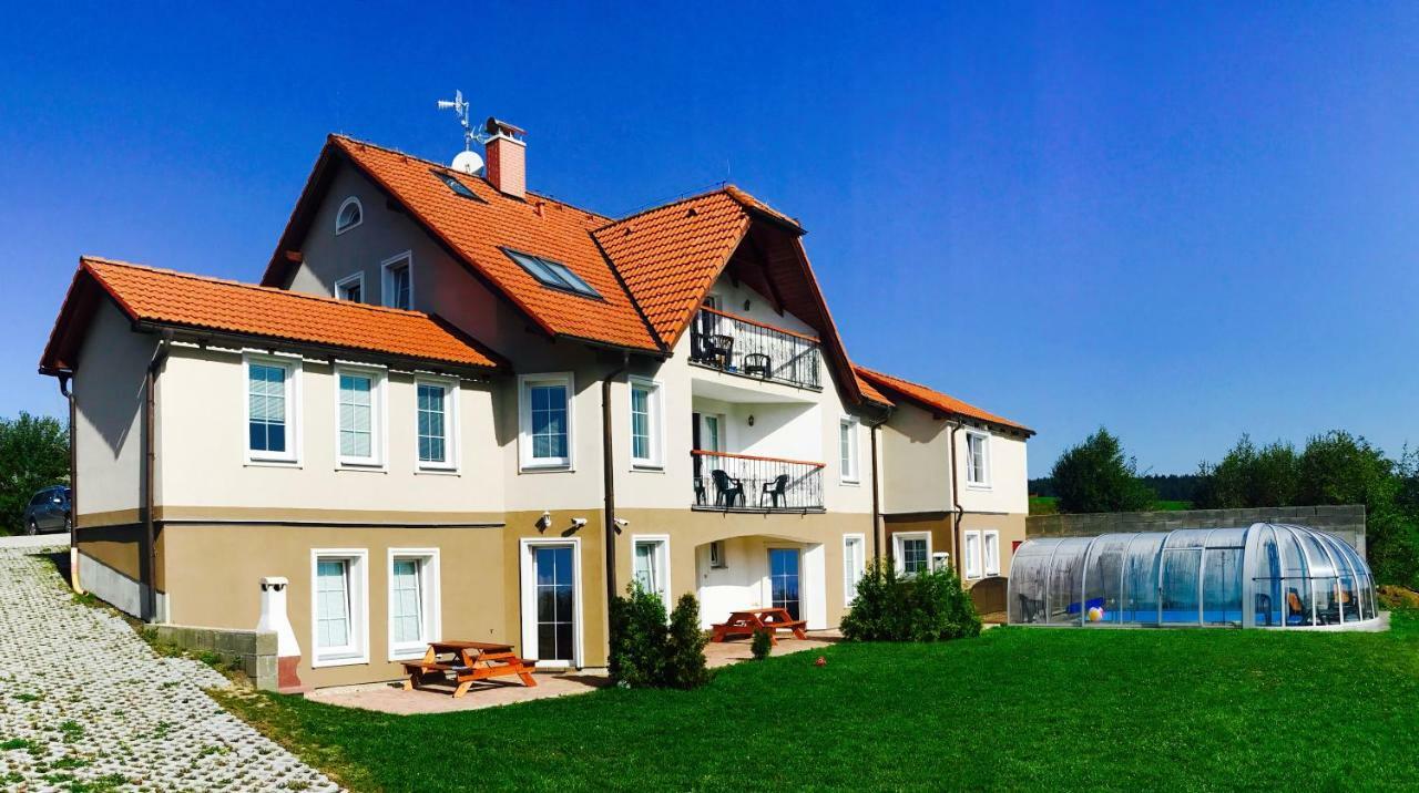 Lipno Apartmany Frymburk Iii. Buitenkant foto